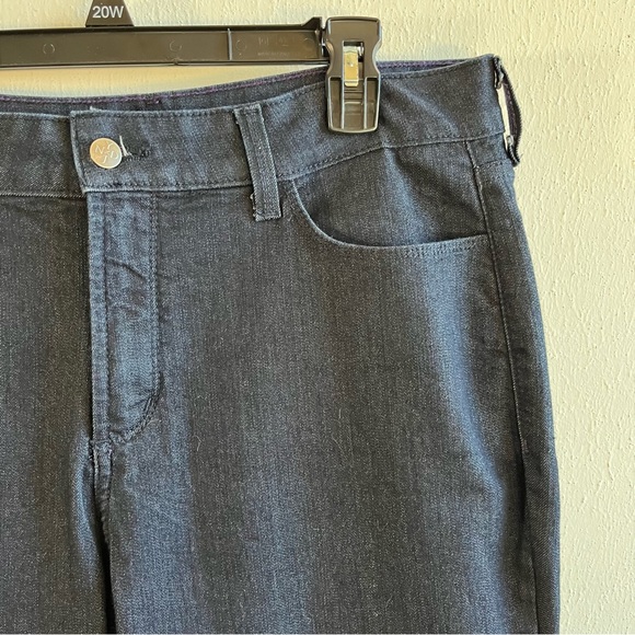 NYDJ Jeans Bootcut Dark Wash 5 Pocket Denim Sz 16 EUC - Picture 5 of 13